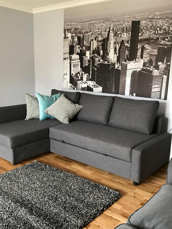 Flat Five, 212 Eaglesham Road, East Kilbride, Glasgow Bagian luar foto